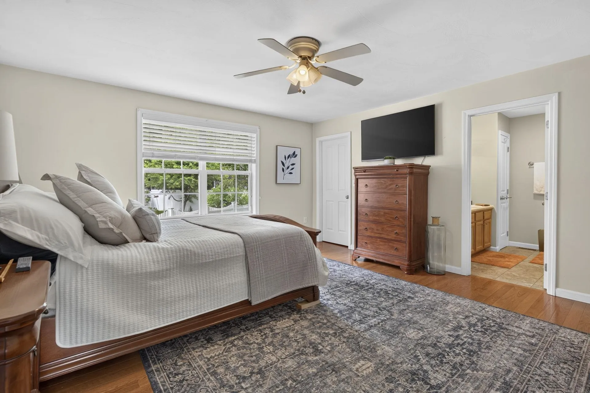 57 Baldwin Street Nashua NH 03064
