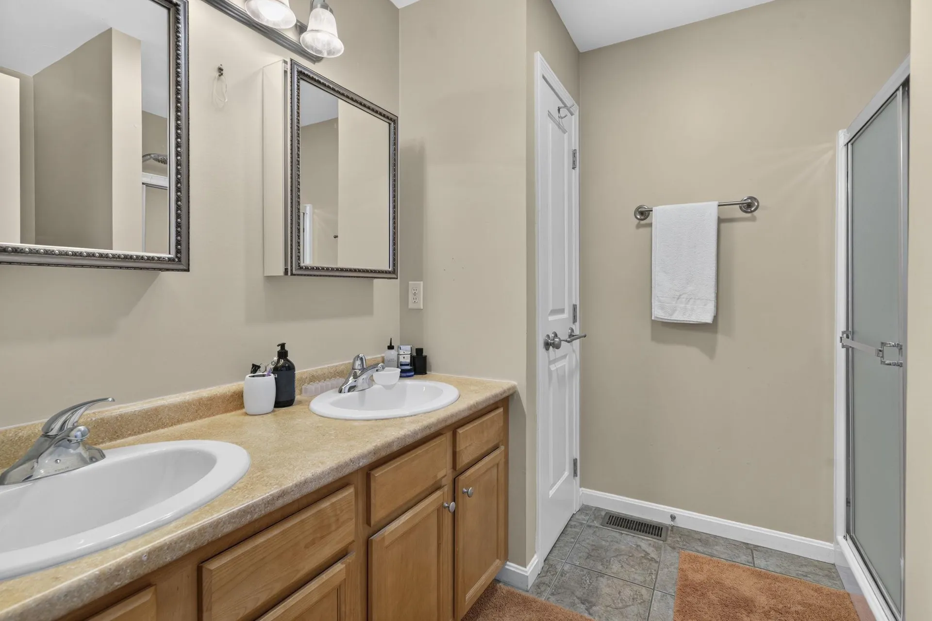 57 Baldwin Street Nashua NH 03064