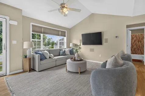 57 Baldwin Street Nashua NH 03064
