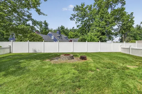 57 Baldwin Street Nashua NH 03064