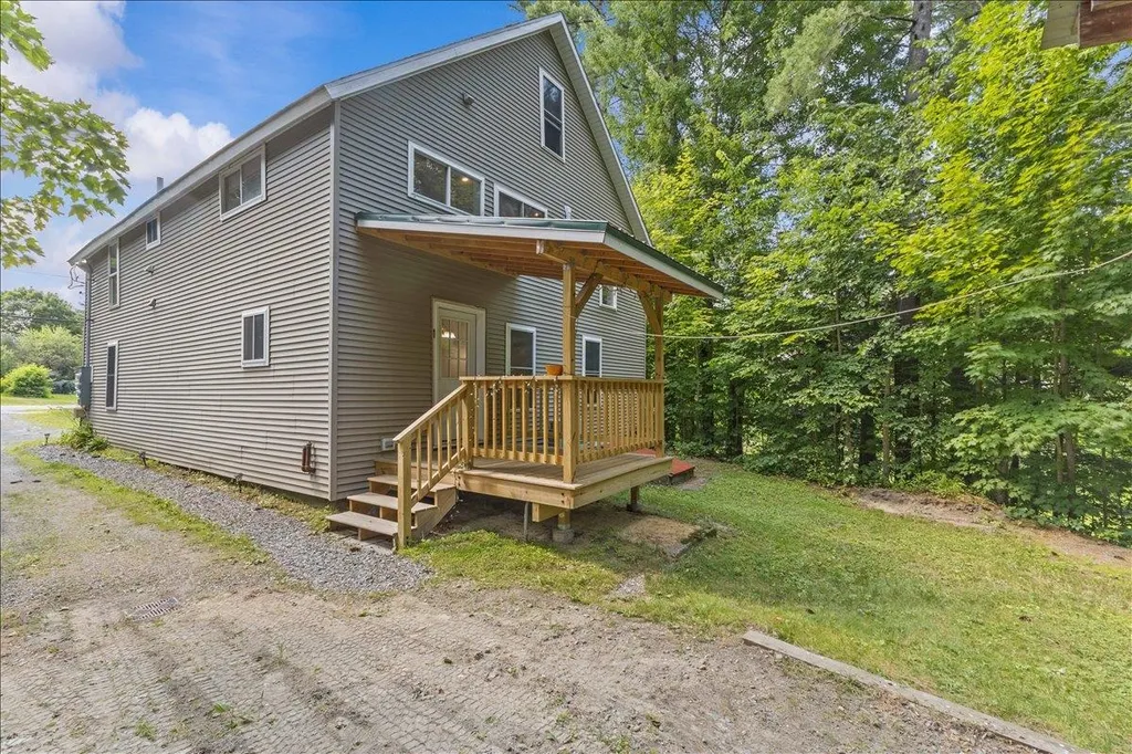 293 Congress Street Morristown VT 05661