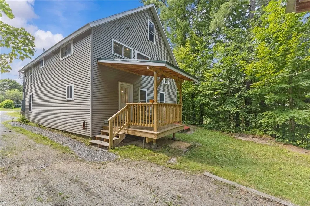 293 Congress Street Morristown VT 05661