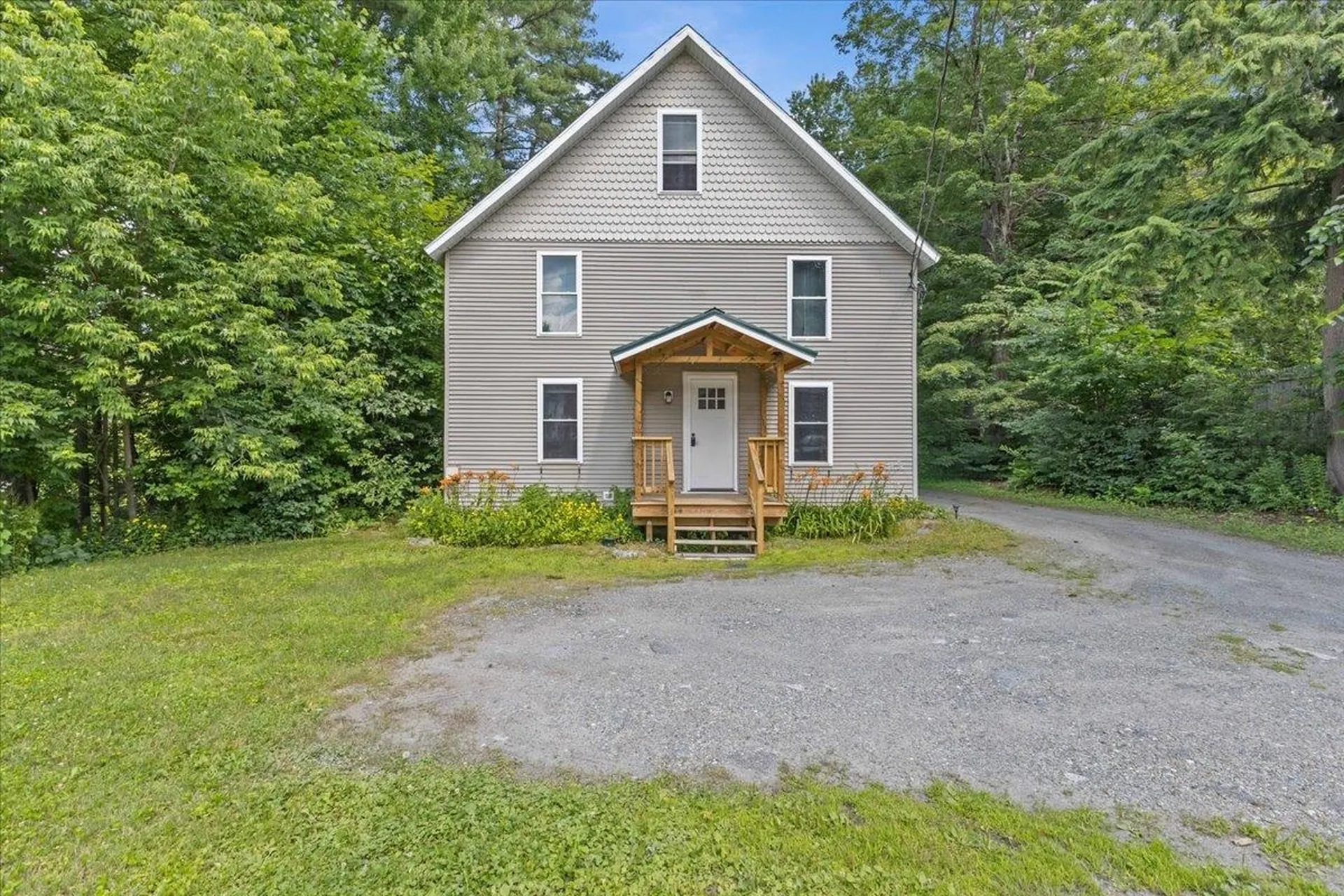 293 Congress Street Morristown VT 05661