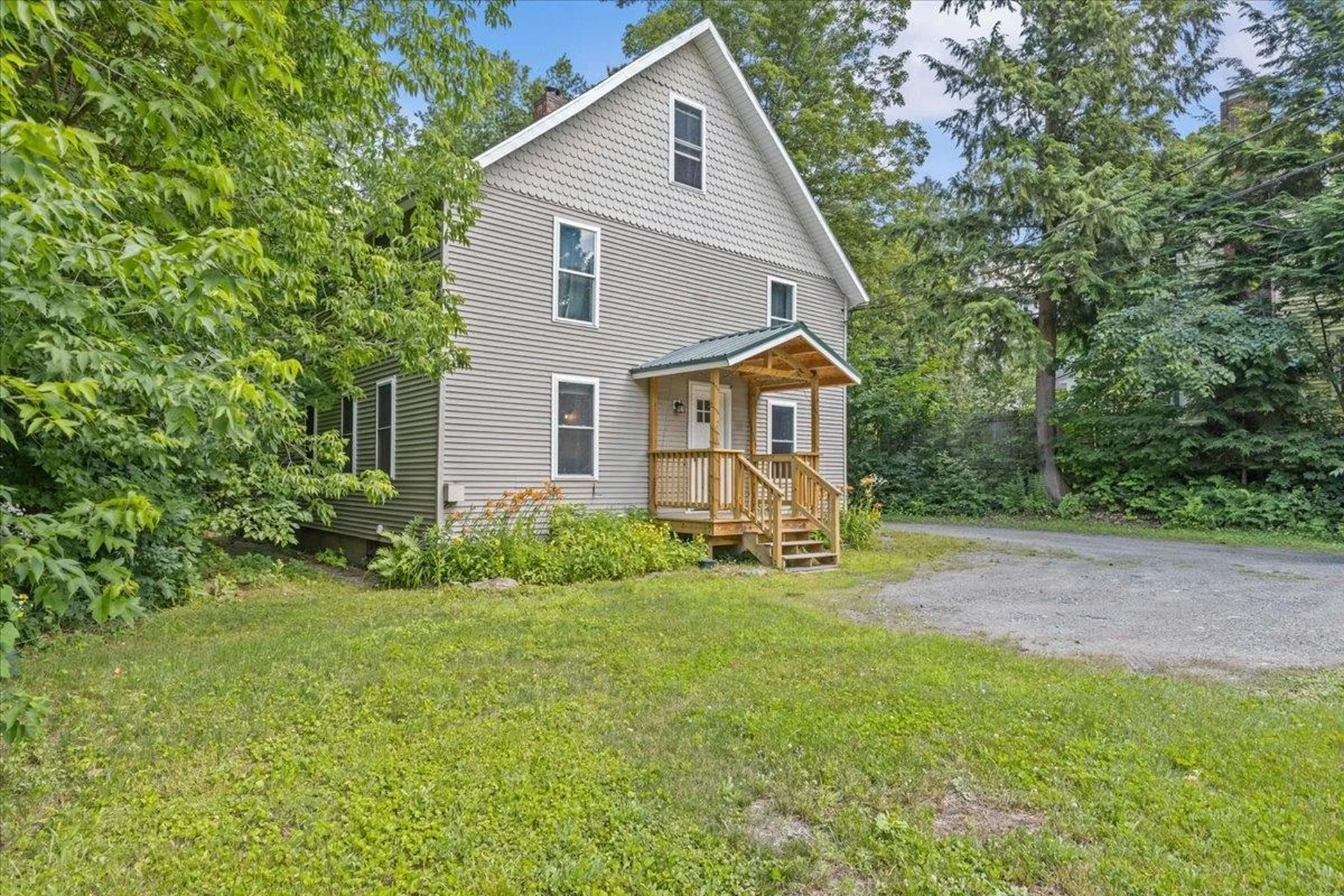 293 Congress Street Morristown VT 05661