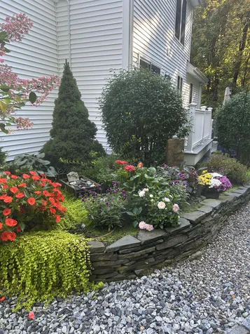 32 Peacock Brook Lane Amherst NH 03031