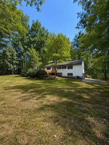 21 Sharon Road Windham NH 03087