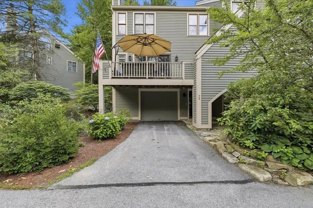 1465 Hooksett Road Hooksett NH 03106