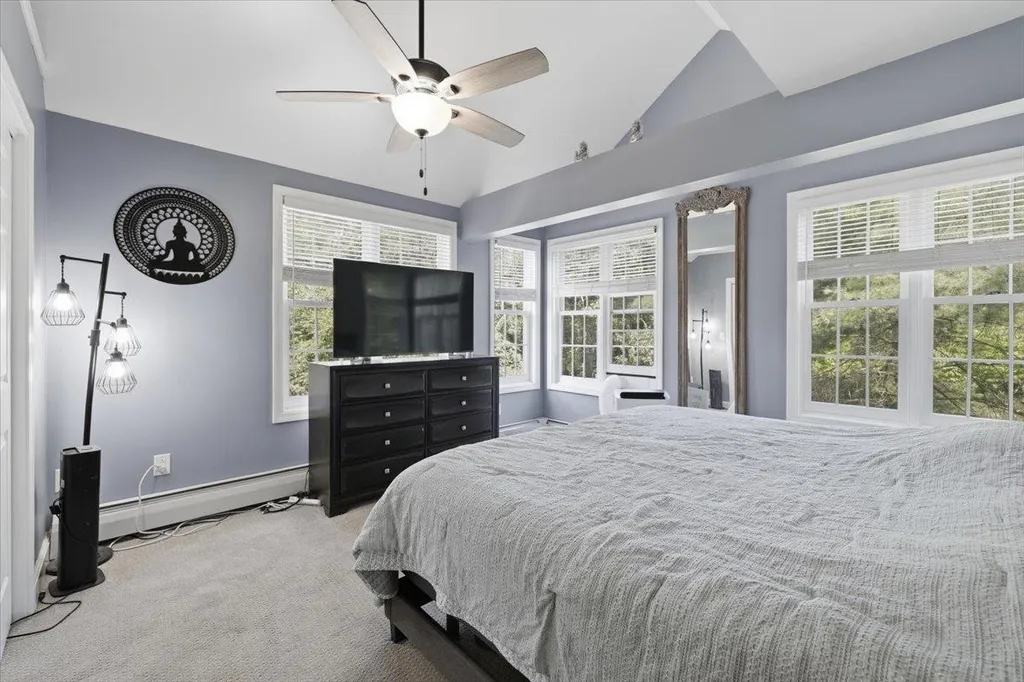 1465 Hooksett Road Hooksett NH 03106