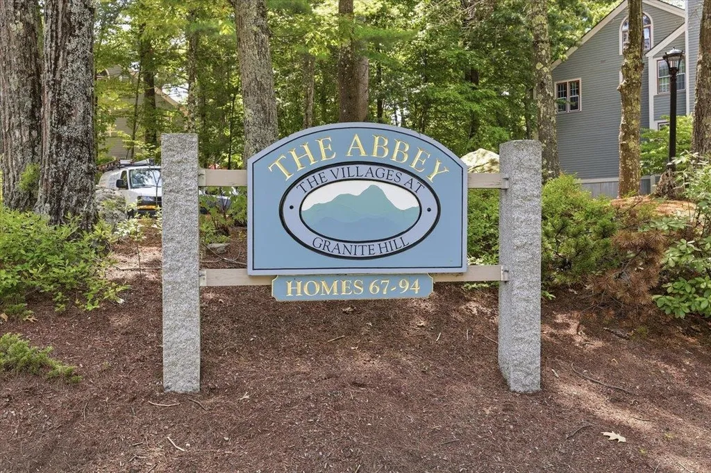 1465 Hooksett Road Hooksett NH 03106