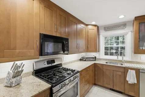 1465 Hooksett Road Hooksett NH 03106