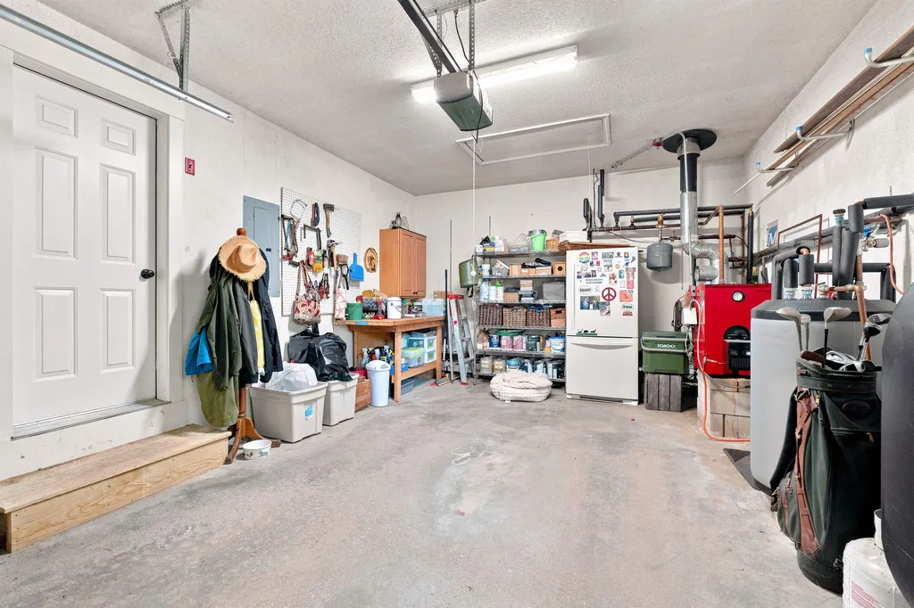 16 Eagle Ridge Road Center Harbor NH 03226