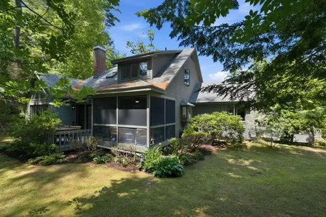 16 Eagle Ridge Road Center Harbor NH 03226