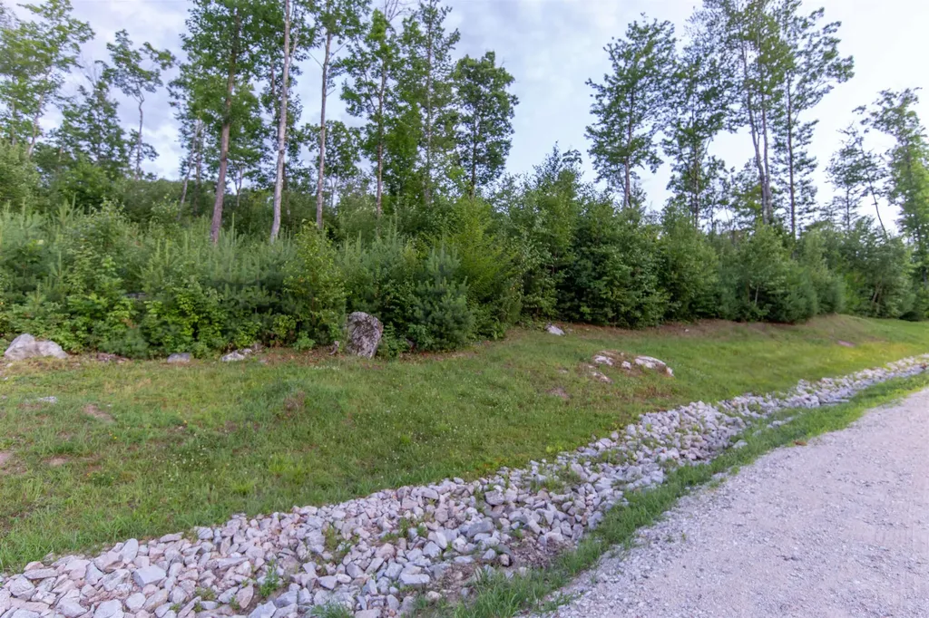Lot 8 Whipples Way Tamworth NH 03817