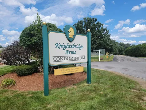 3 Roedean Drive Nashua NH 03063