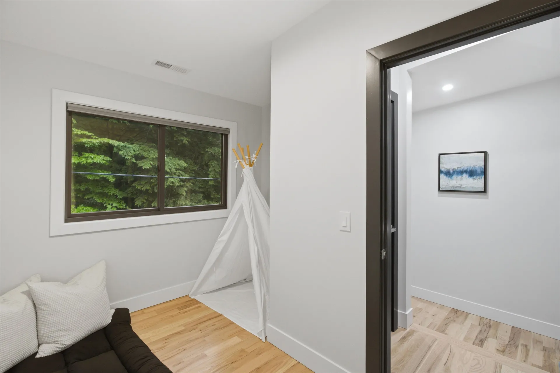 22 Reynolds Lane Jamaica VT 05343