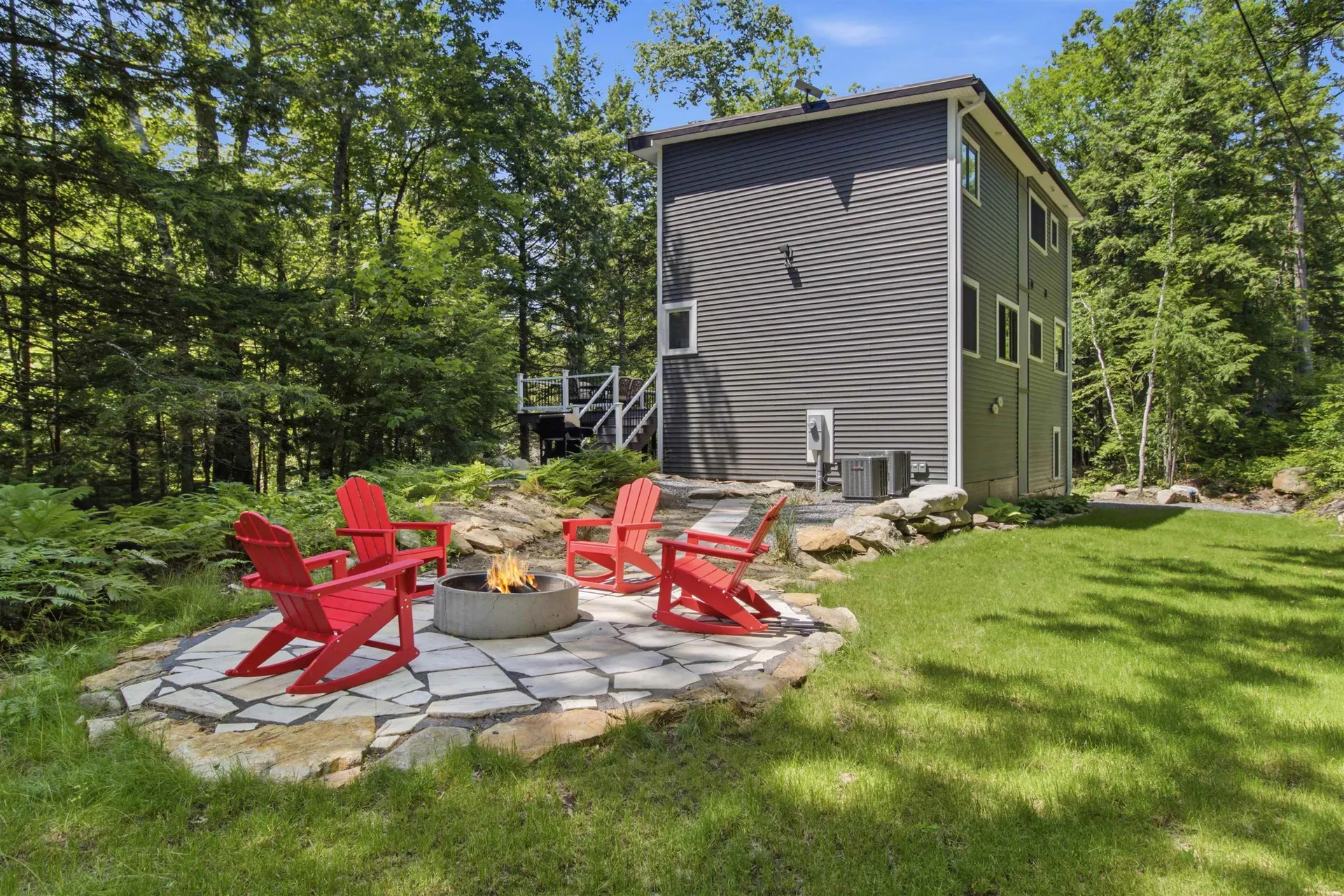 22 Reynolds Lane Jamaica VT 05343