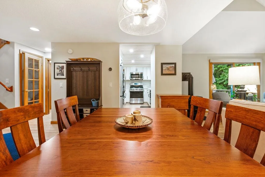 33 Niblick Lane Grantham NH 03753
