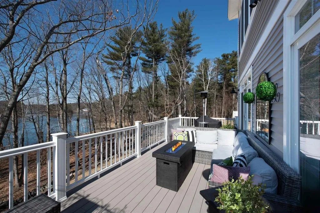 1163 Sagamore Avenue Portsmouth NH 03841
