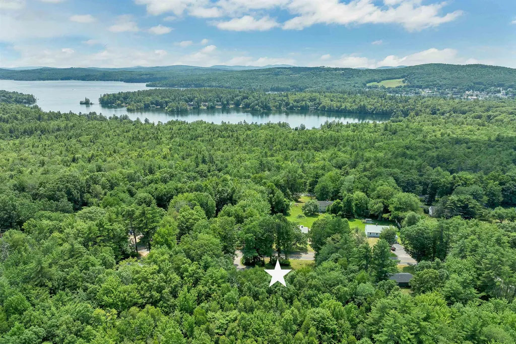 83 Redding Lane Moultonborough NH 03254