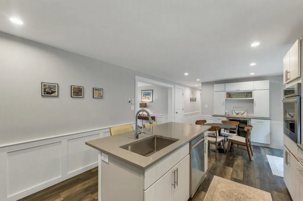 83 Redding Lane Moultonborough NH 03254