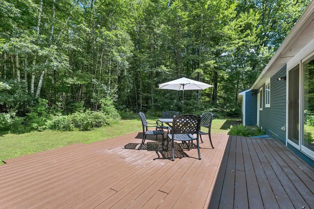 83 Redding Lane Moultonborough NH 03254