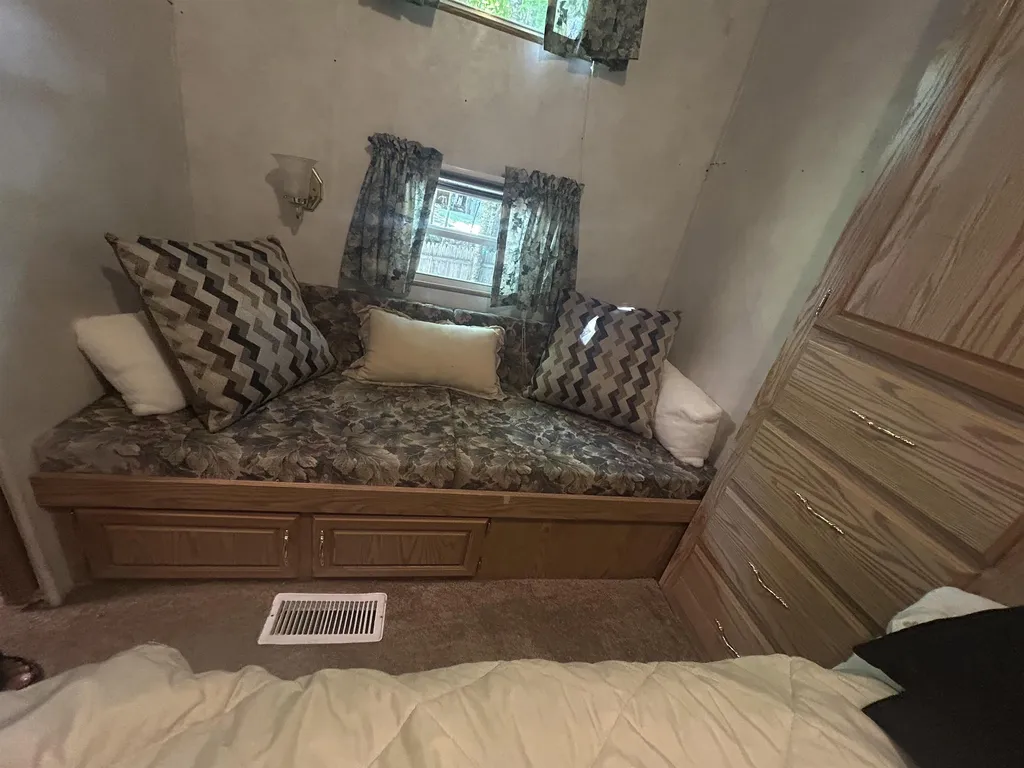 65 Barrett Place Moultonborough NH 03254-4700