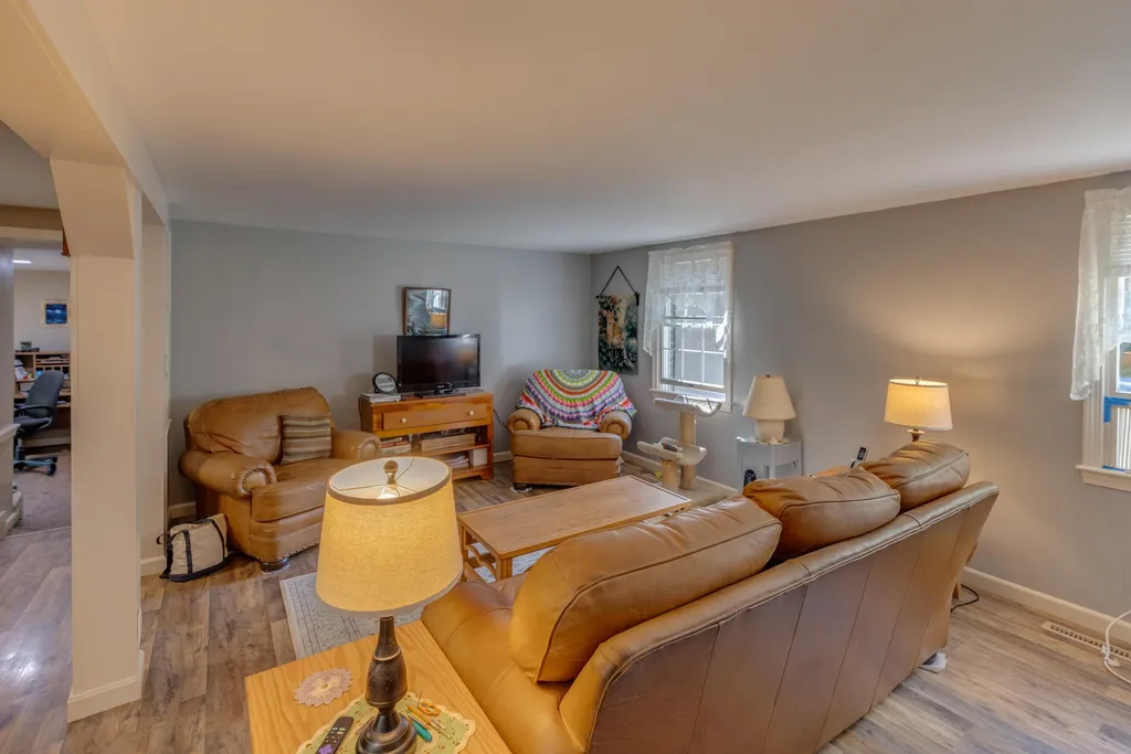 10 Terrace Road Thornton NH 03285