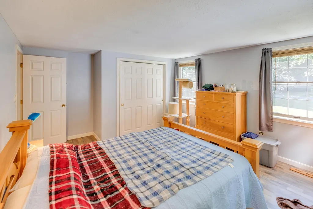 10 Terrace Road Thornton NH 03285