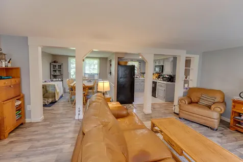 10 Terrace Road Thornton NH 03285