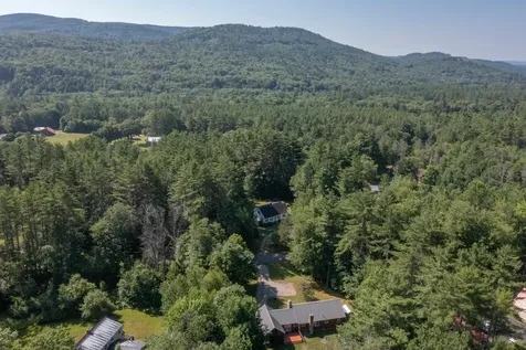 10 Terrace Road Thornton NH 03285