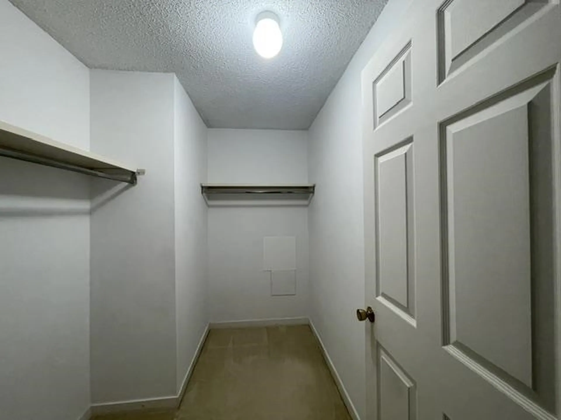 8 Northbrook Drive Manchester NH 03102
