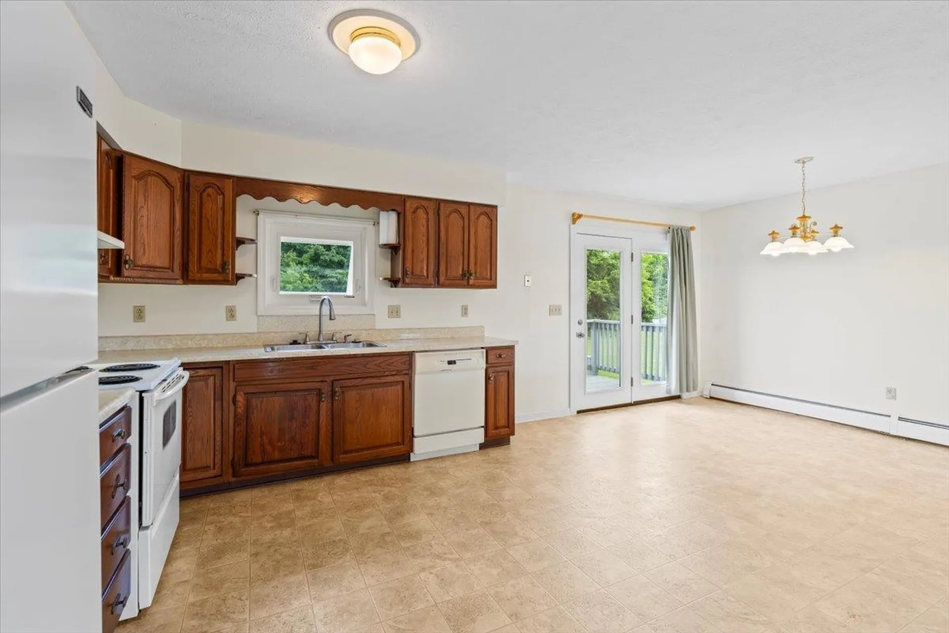 17 Meadowbrook Lane St. Albans Town VT 05478