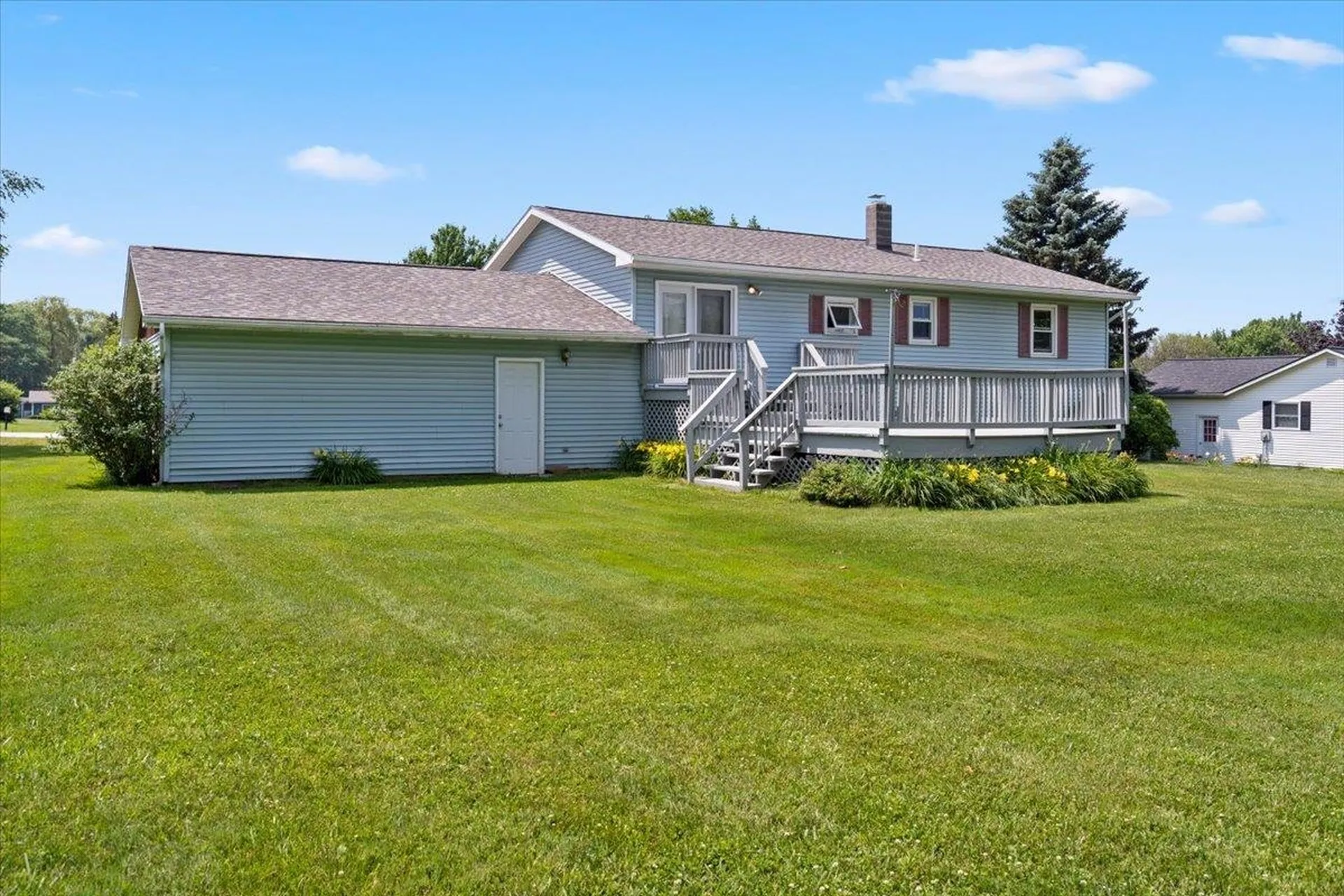 17 Meadowbrook Lane St. Albans Town VT 05478