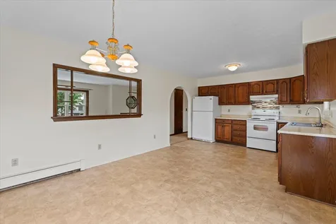 17 Meadowbrook Lane St. Albans Town VT 05478