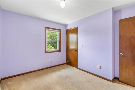 17 Meadowbrook Lane St. Albans Town VT 05478