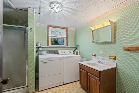 17 Meadowbrook Lane St. Albans Town VT 05478