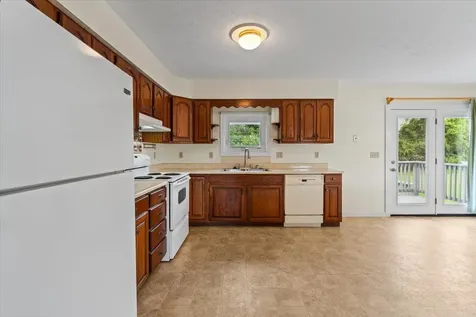 17 Meadowbrook Lane St. Albans Town VT 05478