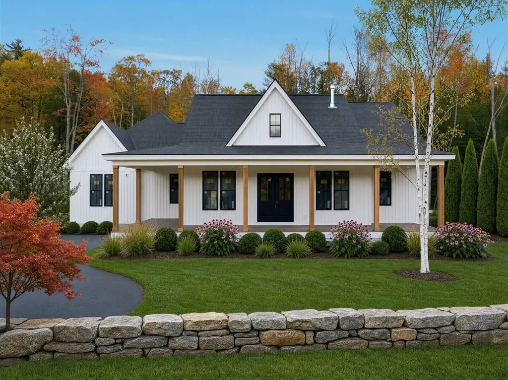 1 Jaytee Drive Alton NH 03809