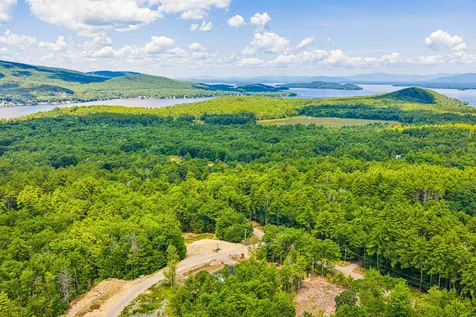 1 Jaytee Drive Alton NH 03809