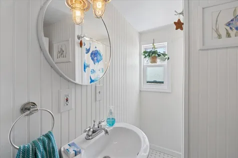 515 Winnacunnet Road Hampton NH 03842