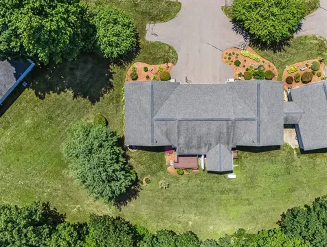 30 Rainbow Drive Londonderry NH 03053