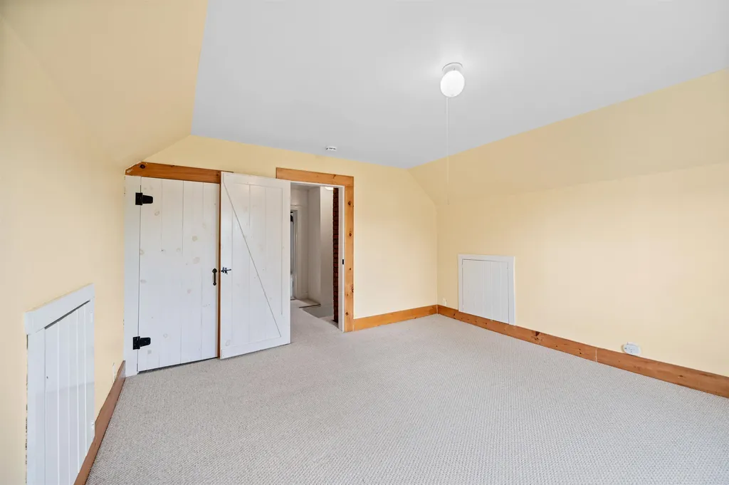 183 Morrie Road Washington VT 05675