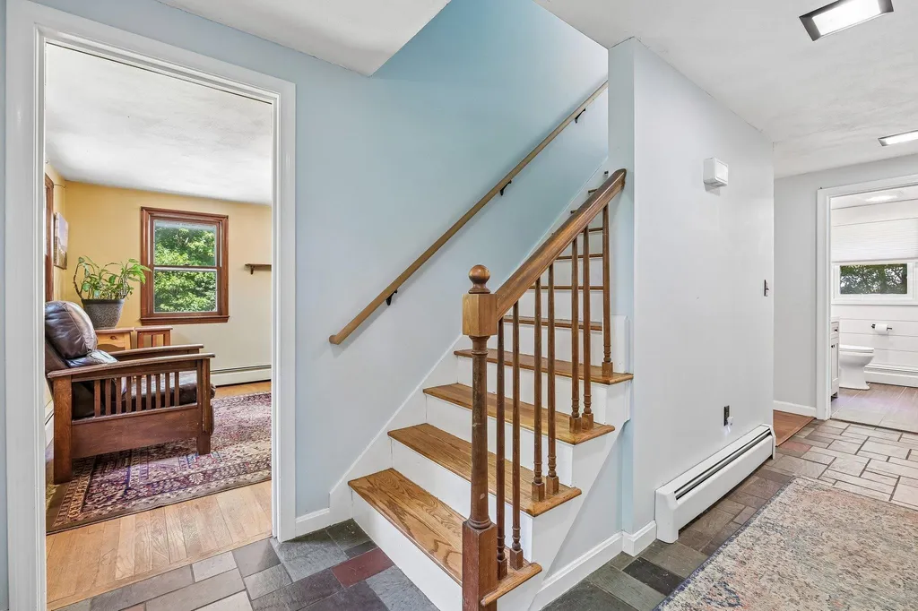 240 Wash Pond Road Hampstead NH 03841