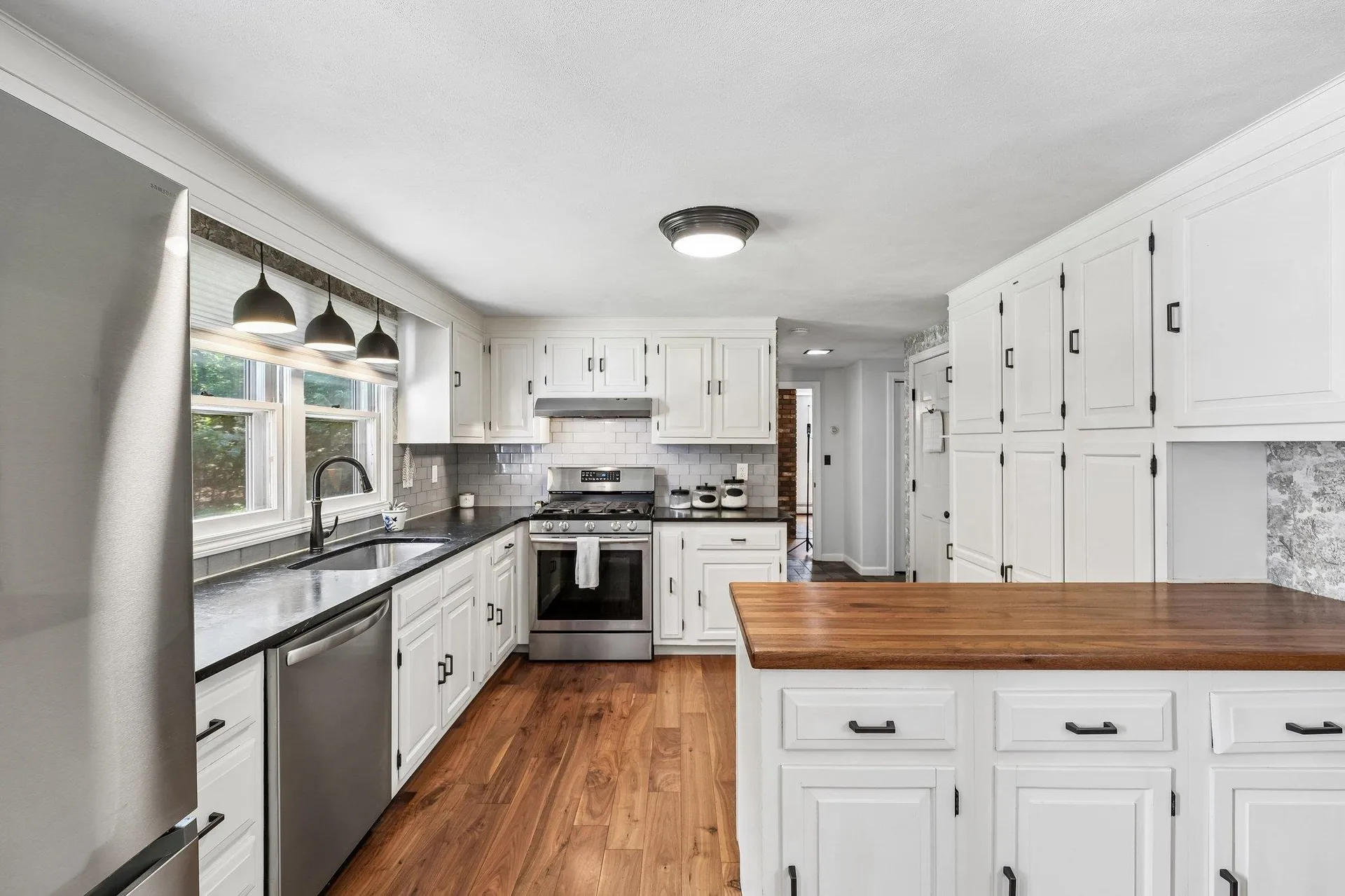 240 Wash Pond Road Hampstead NH 03841