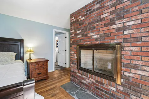 240 Wash Pond Road Hampstead NH 03841