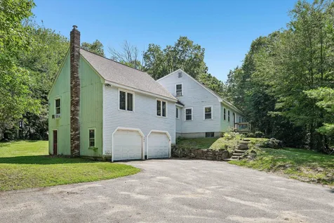 240 Wash Pond Road Hampstead NH 03841
