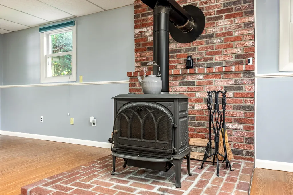 24 Anita Street Rochester NH 03867