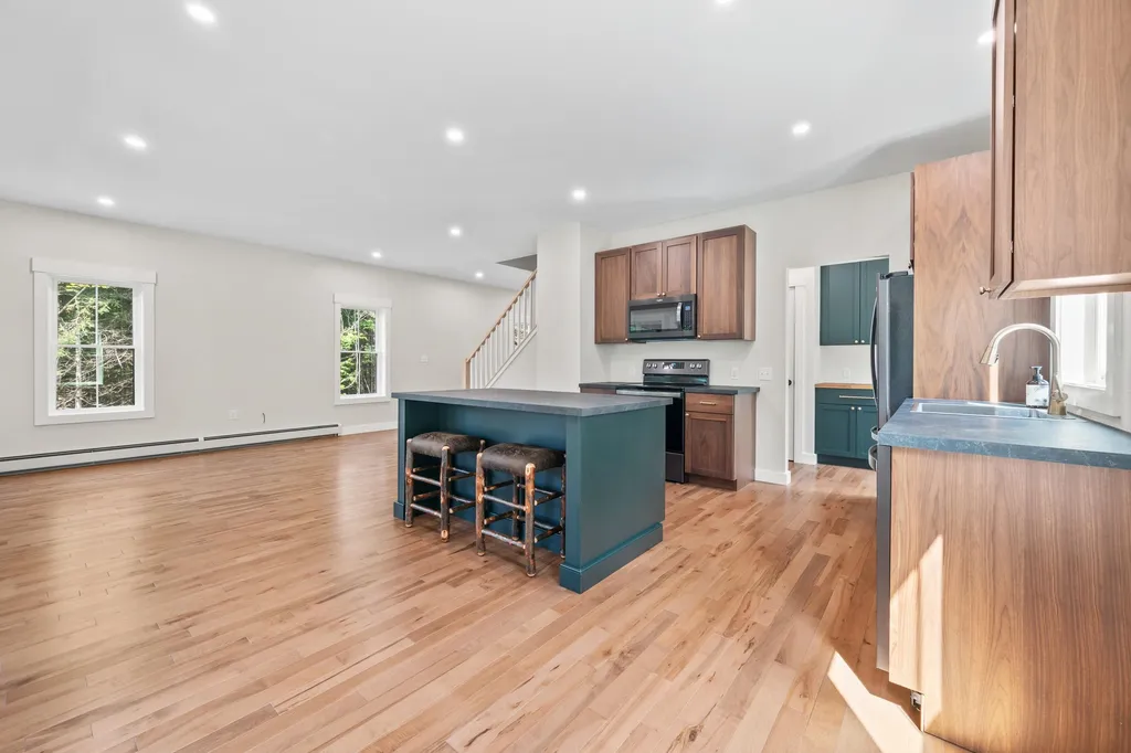 131 Mountain View Road Stark NH 03582