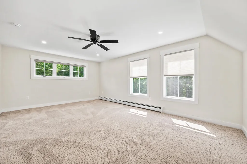 131 Mountain View Road Stark NH 03582