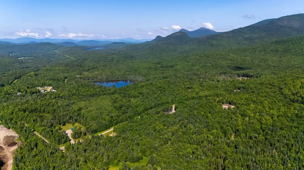 131 Mountain View Road Stark NH 03582